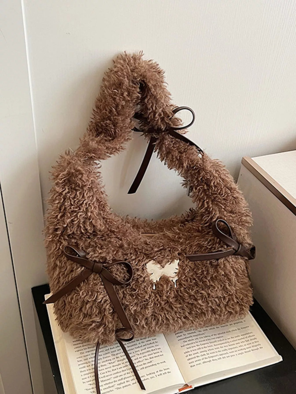 Fluffy Bow Shoulder Bag