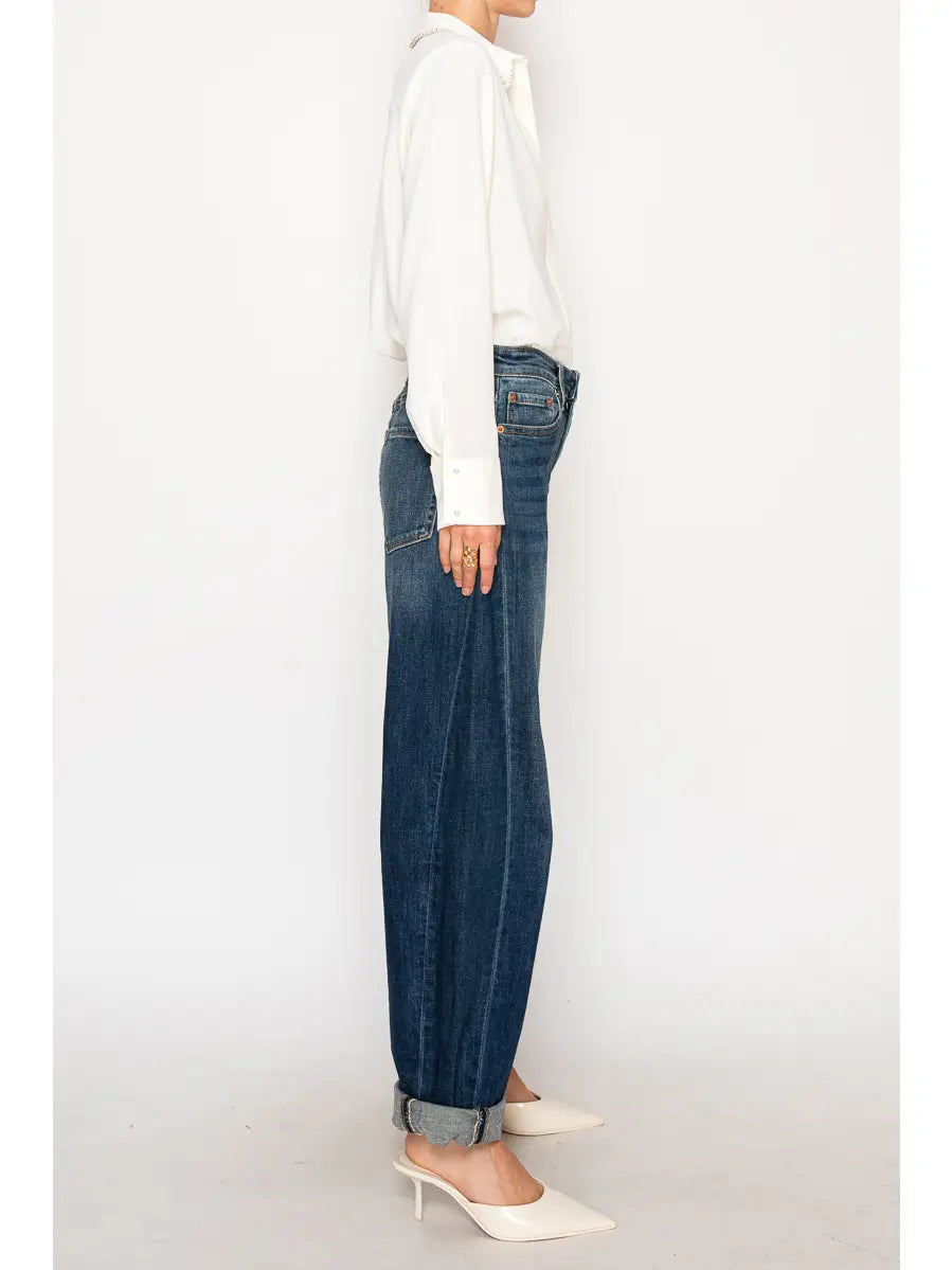 Relaxed Tapered Dark Wash Barrel Jeans