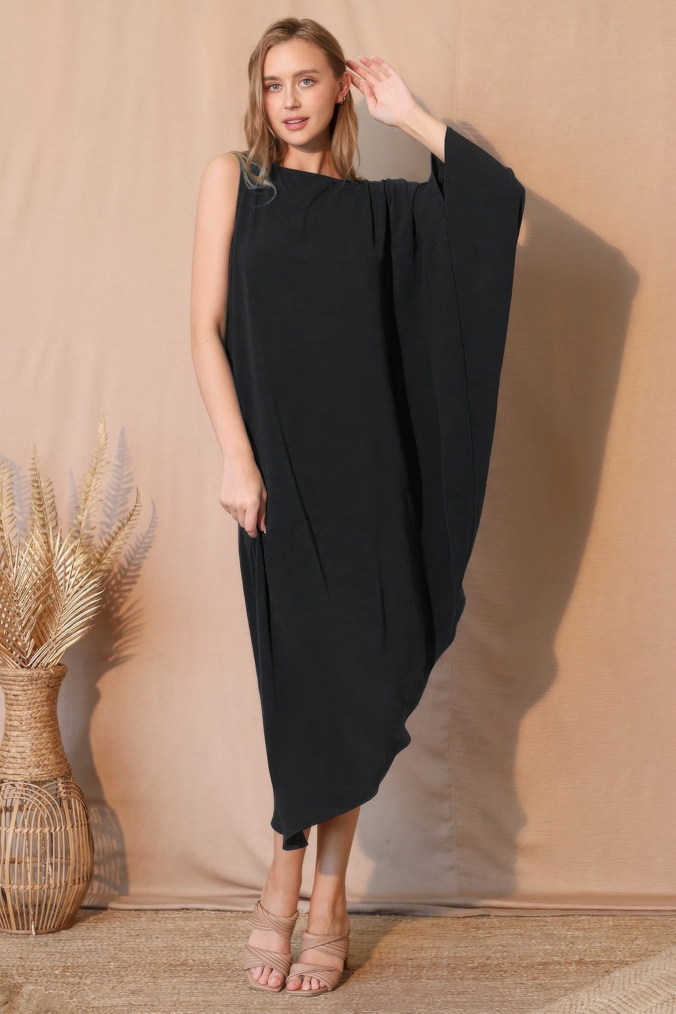 Matte Crepe One Sleeve Dress