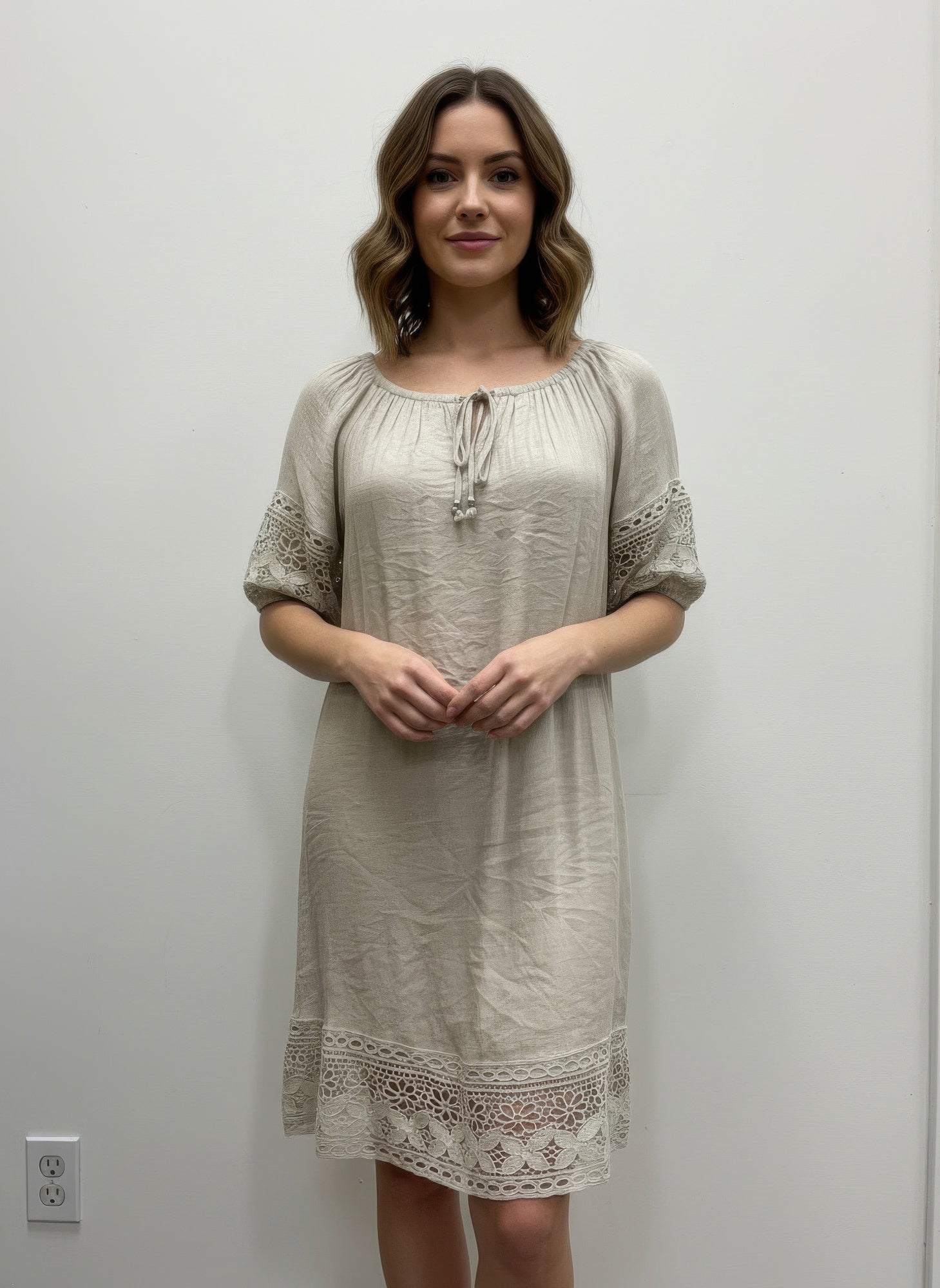 Mlle Gabrielle Solid Short Sleeve Dress
