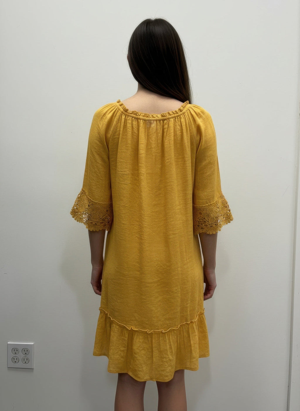 Mlle Gabrielle Solid Elbow Sleeve Dress