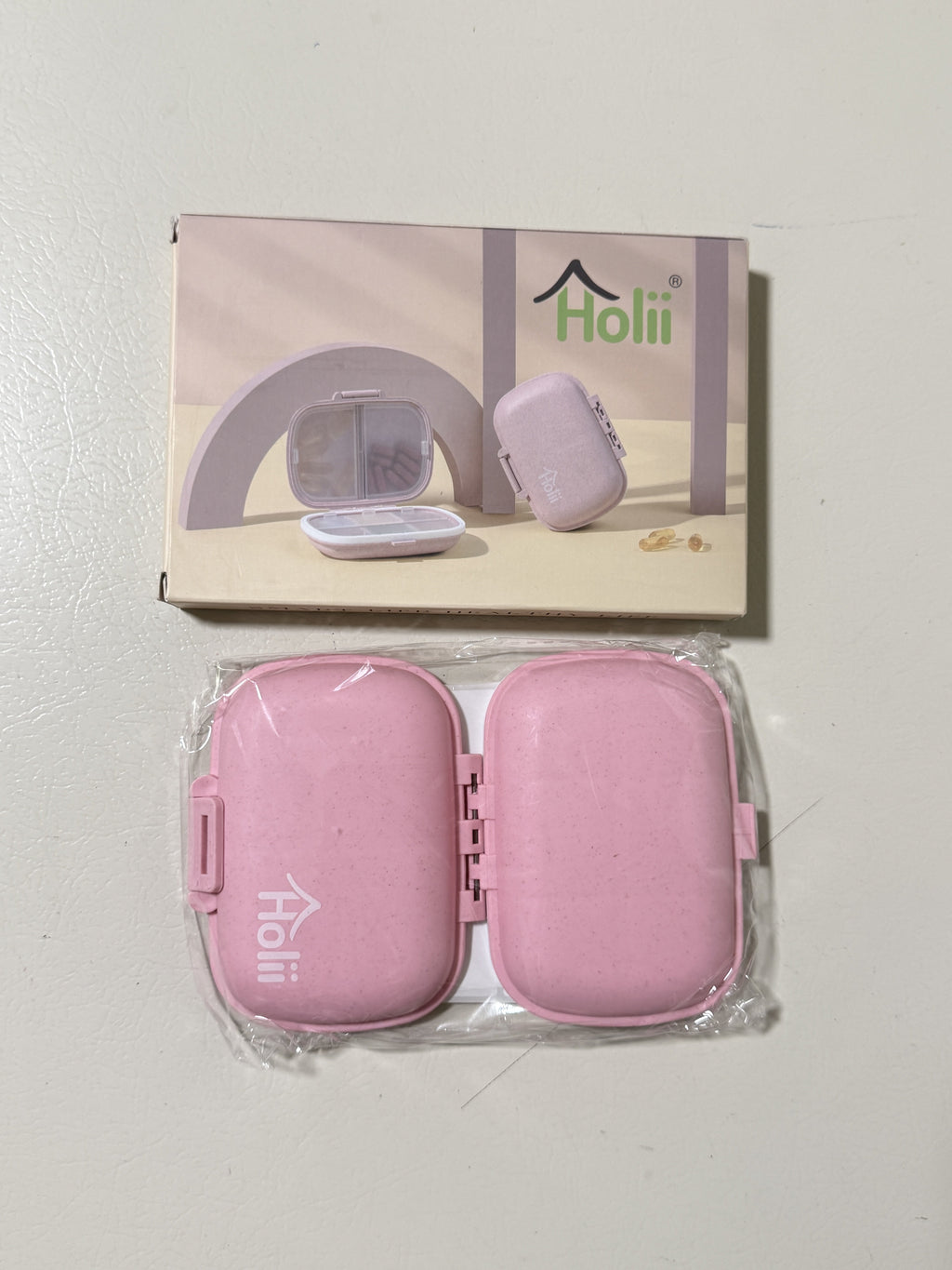 Daily Pill Organizer Pink 8 Compartment Travel Medicine Case Weekly