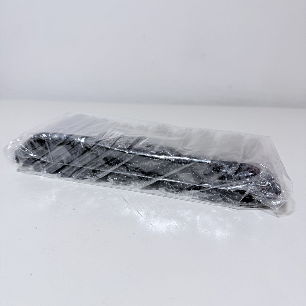 600 Piece Disposable Makeup Applicator Set Mascara Wands Lip Brushes Black