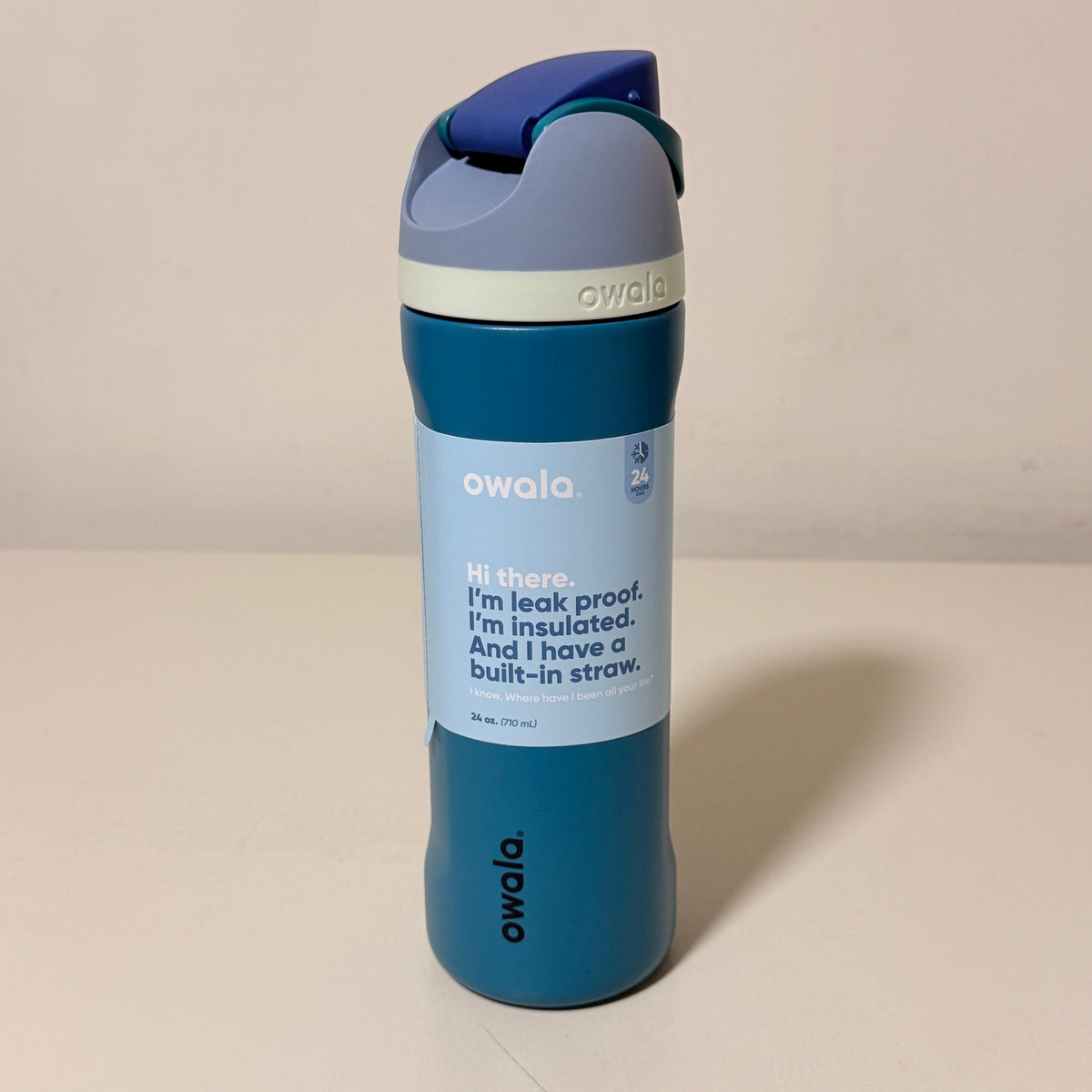 Owala FreeSip 24 oz Insulated Stainless Steel Water Bottle with Built-In Straw, Blue