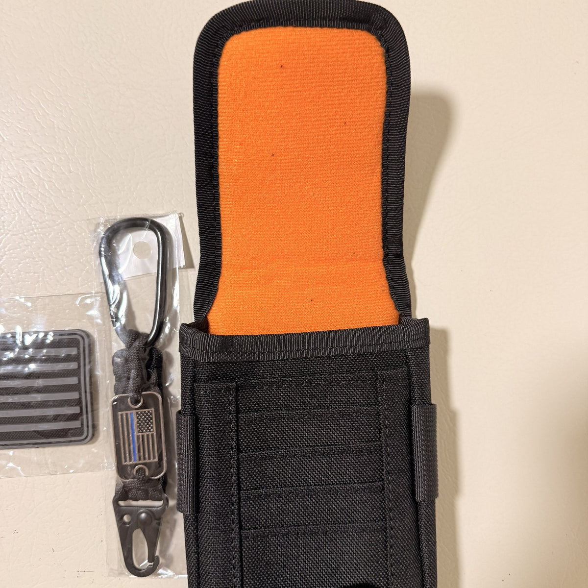 Tactical MOLLE Phone Pouch for 4.7 to 6.7 in Phones, Compass Buckle, Black, with Flag Patch and Keychain