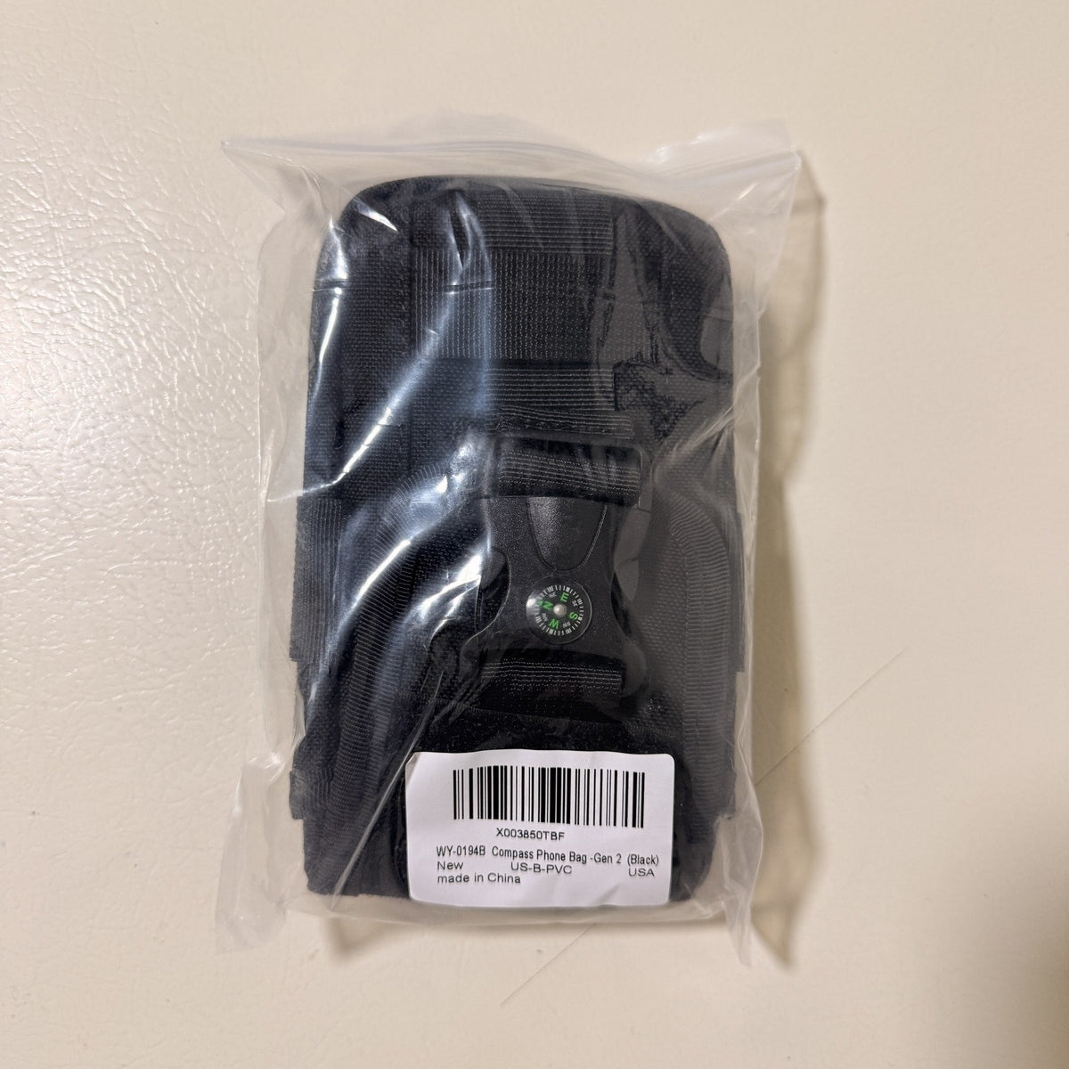 Tactical MOLLE Phone Pouch for 4.7 to 6.7 in Phones, Compass Buckle, Black, with Flag Patch and Keychain