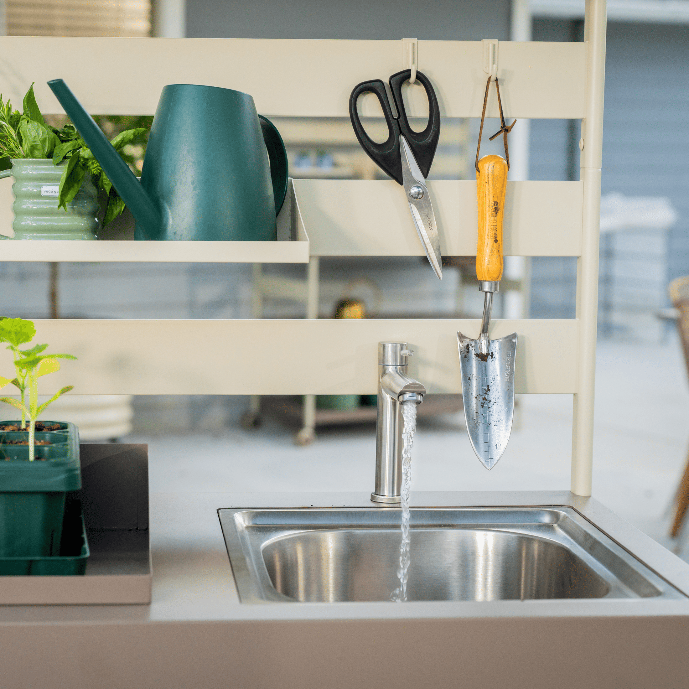 Garden Sink Station