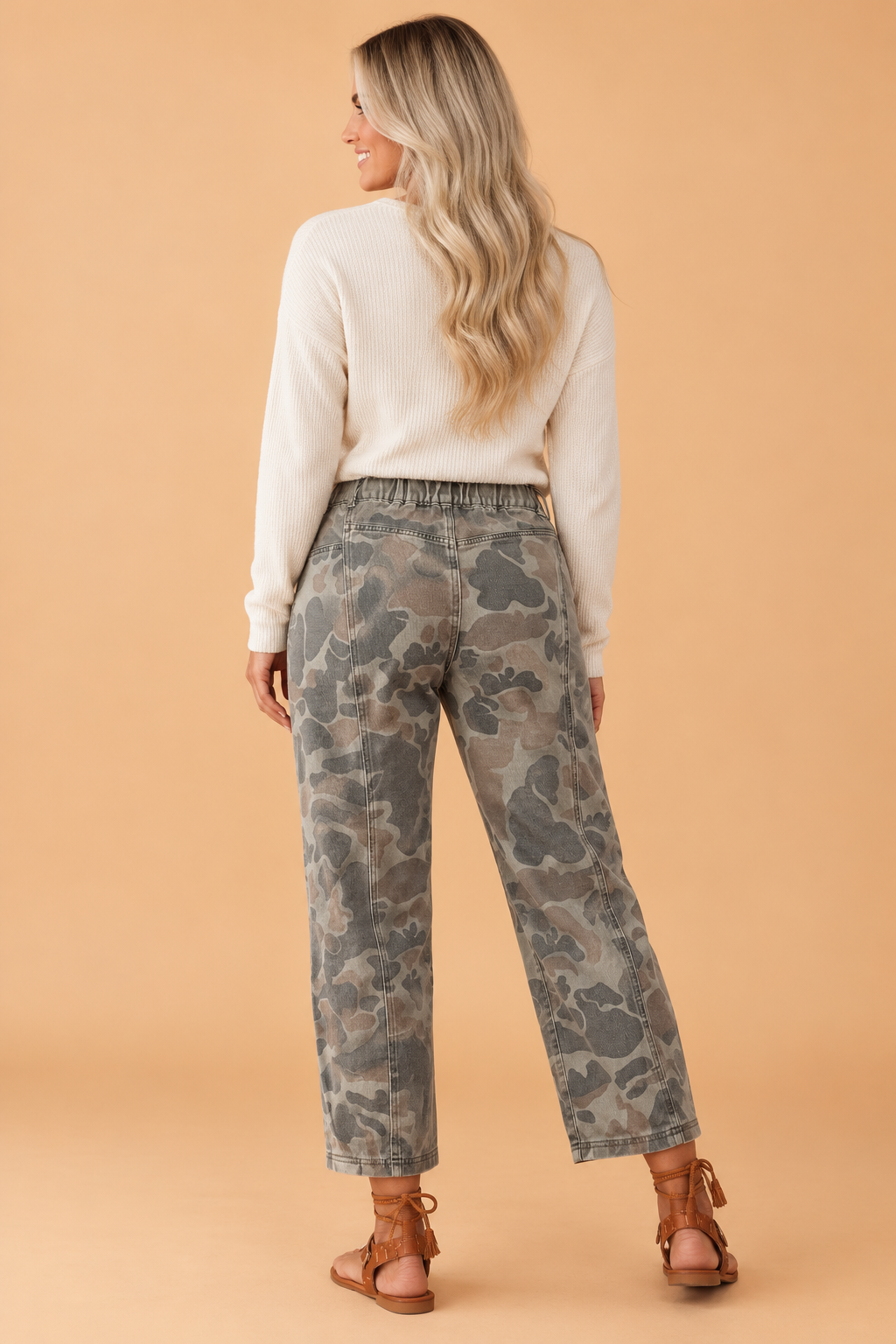 Camouflage Denim Patchwork Barrel Leg Jeans