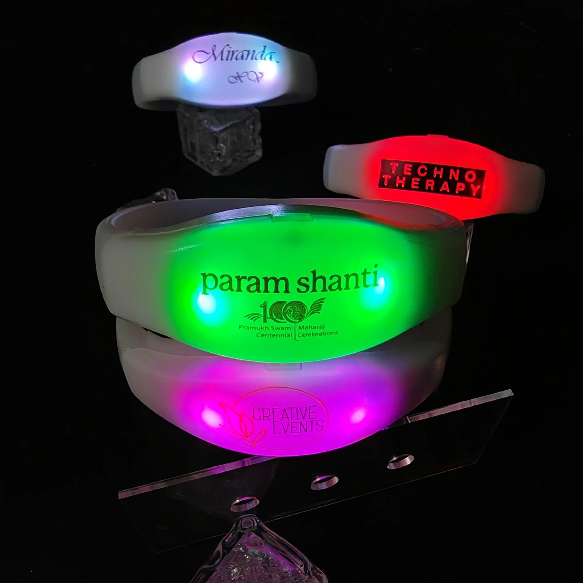 20/30/50/70/90 pcs Music & Sound Activated LED Bracelet Light up Bracelet Glow in the Dark Bracelets Wedding Party decorate
