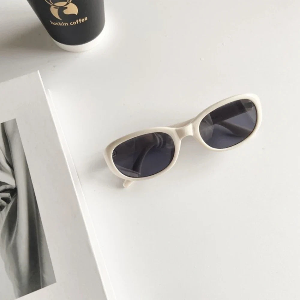 Fashion Sunglasses Women Classic Oval Cute Glasses Brand Vintage Small Rectangle Sun Glasses Female Eyewear Anti-Glare