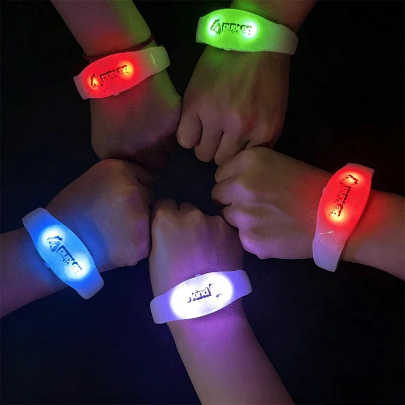 20/30/50/70/90 pcs Music & Sound Activated LED Bracelet Light up Bracelet Glow in the Dark Bracelets Wedding Party decorate