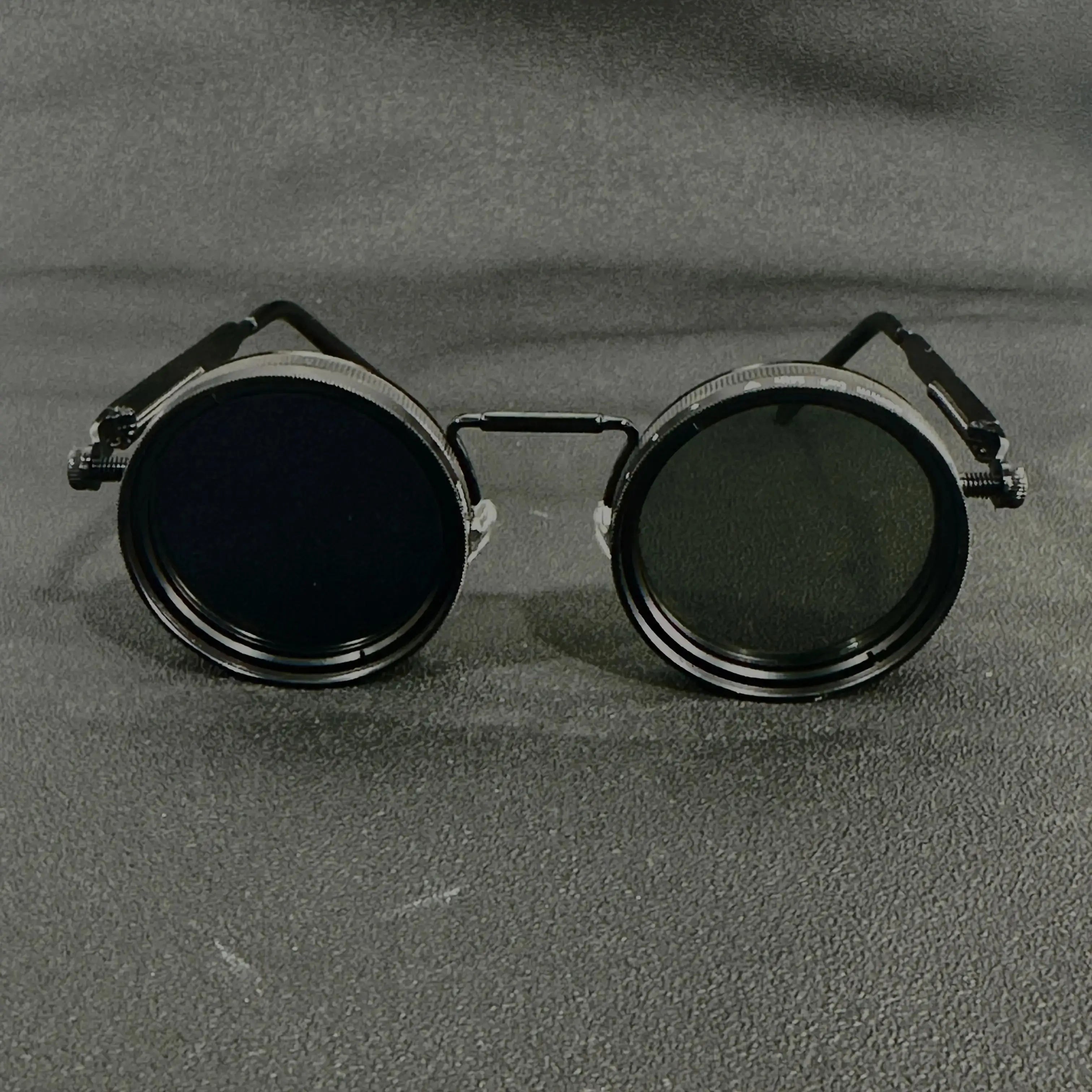 Men's Retro Steampunk Rotating Fashion Glasses - Adjustable Brightness Suitable for Party and Casual Wearing - Bohemian Style Gl