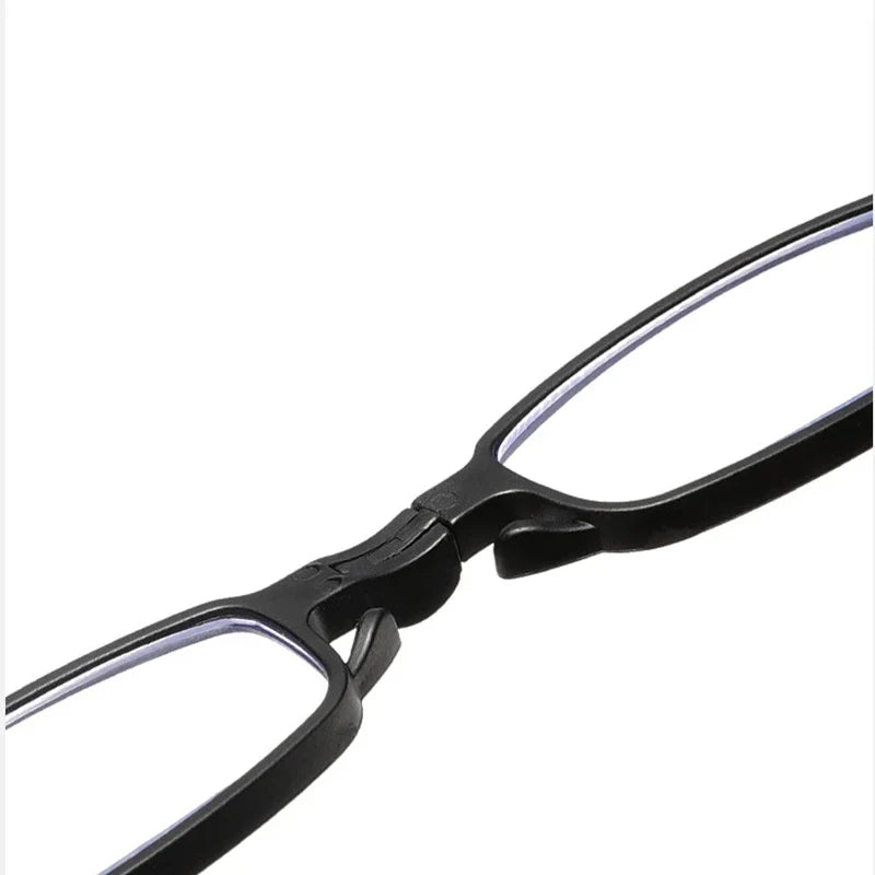 Anti blue light reading glasses, foldable and portable with leather cover, high-definition resin reading glasses