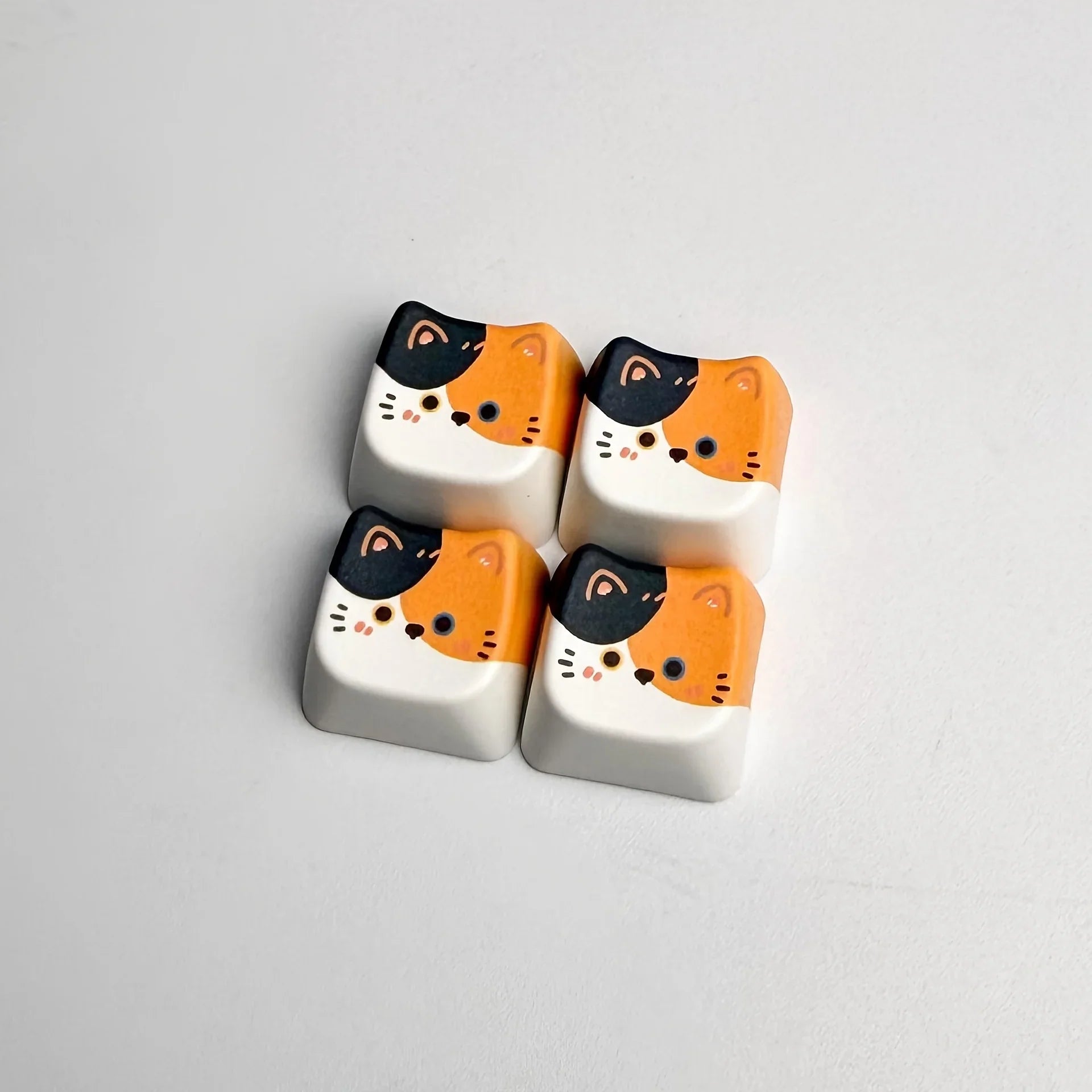 Cute Cat 4 in 1 Keyboard Button Keychain Portable Mini Cute Cat Themed Keyboard Key Pendant