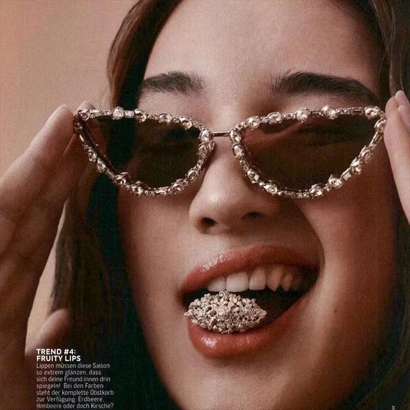 Cat glasses, oversized rhinestone sunglasses, personalized and trendy retro metallic sunglasses with diamonds