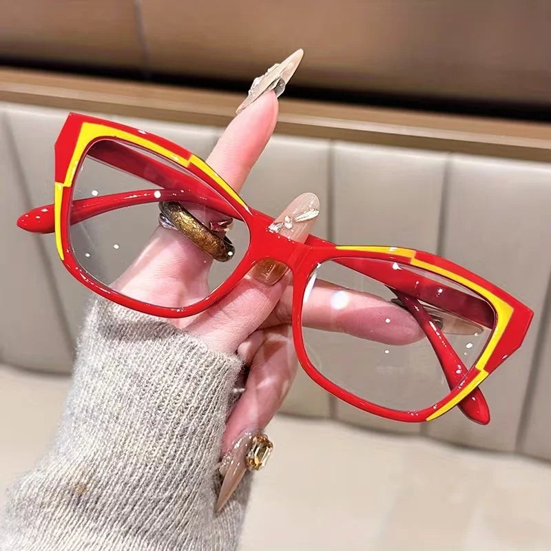 4-Piece Set of Contrasting Cat Eye Reading Glasses, Anti Blue Light for Women, Fashionable Reading Glasses for Mobile Phones