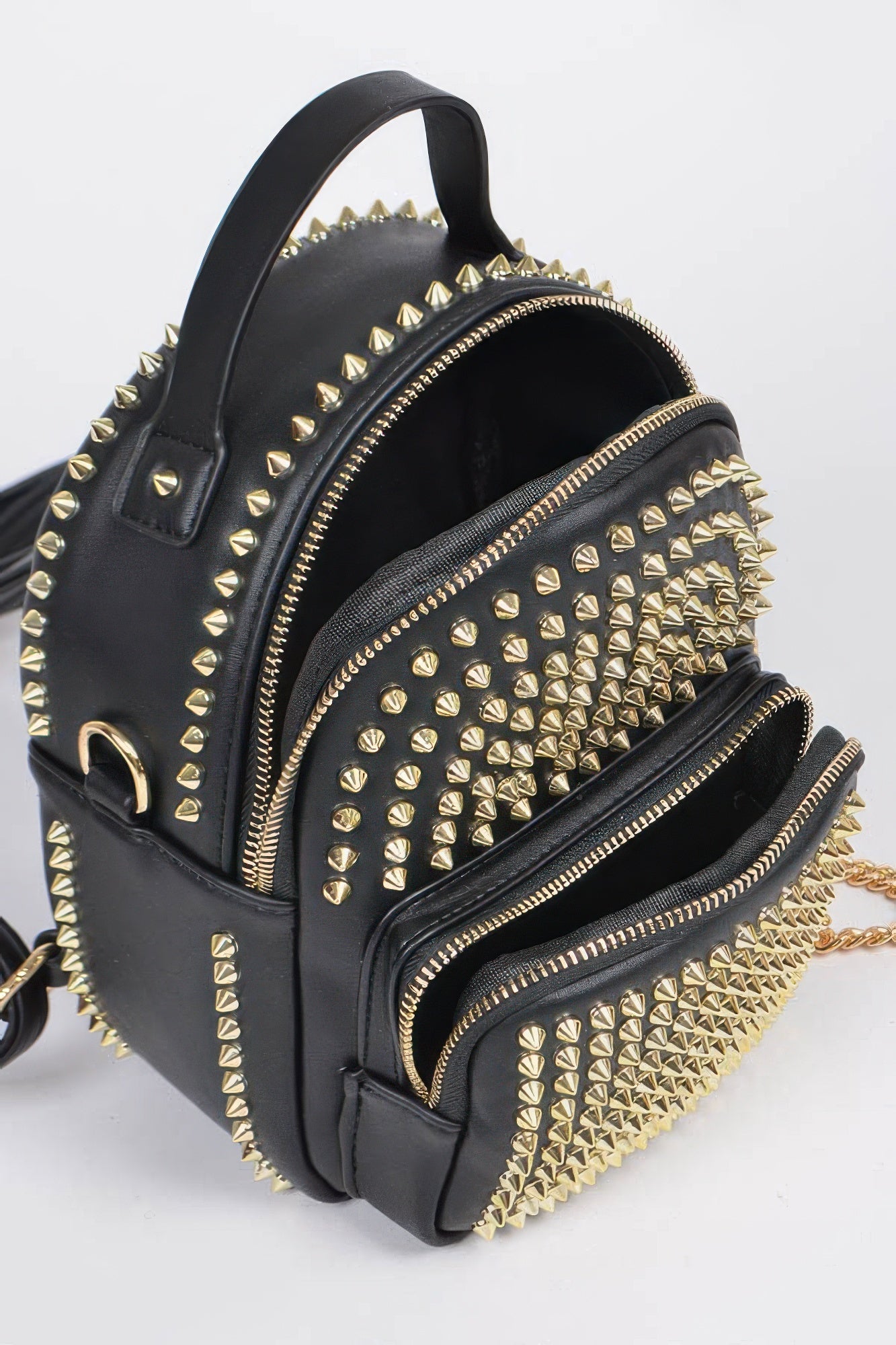 Studded Backpack With Chain Zippier