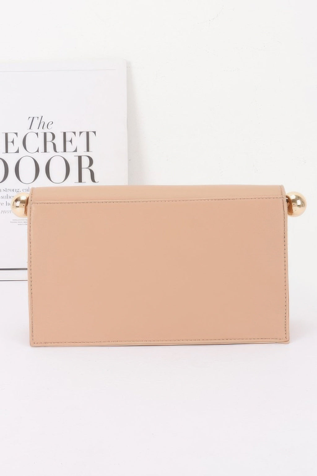 Roll-top Sphere Accent Chain Clutch