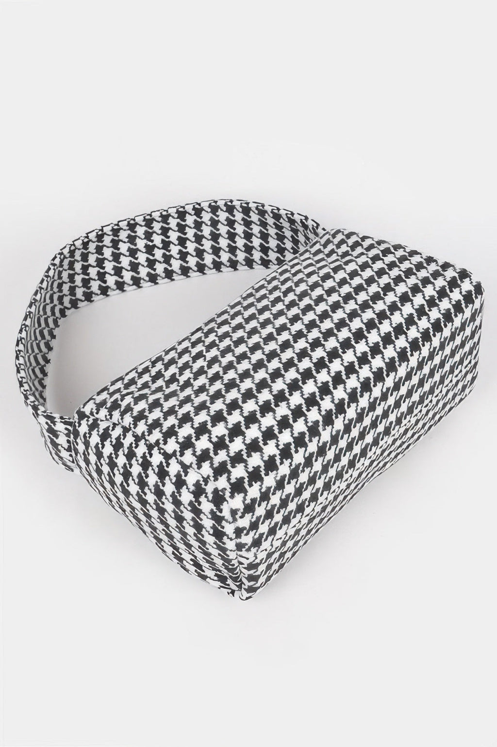 Houndstooth Knit Shoulder Bag