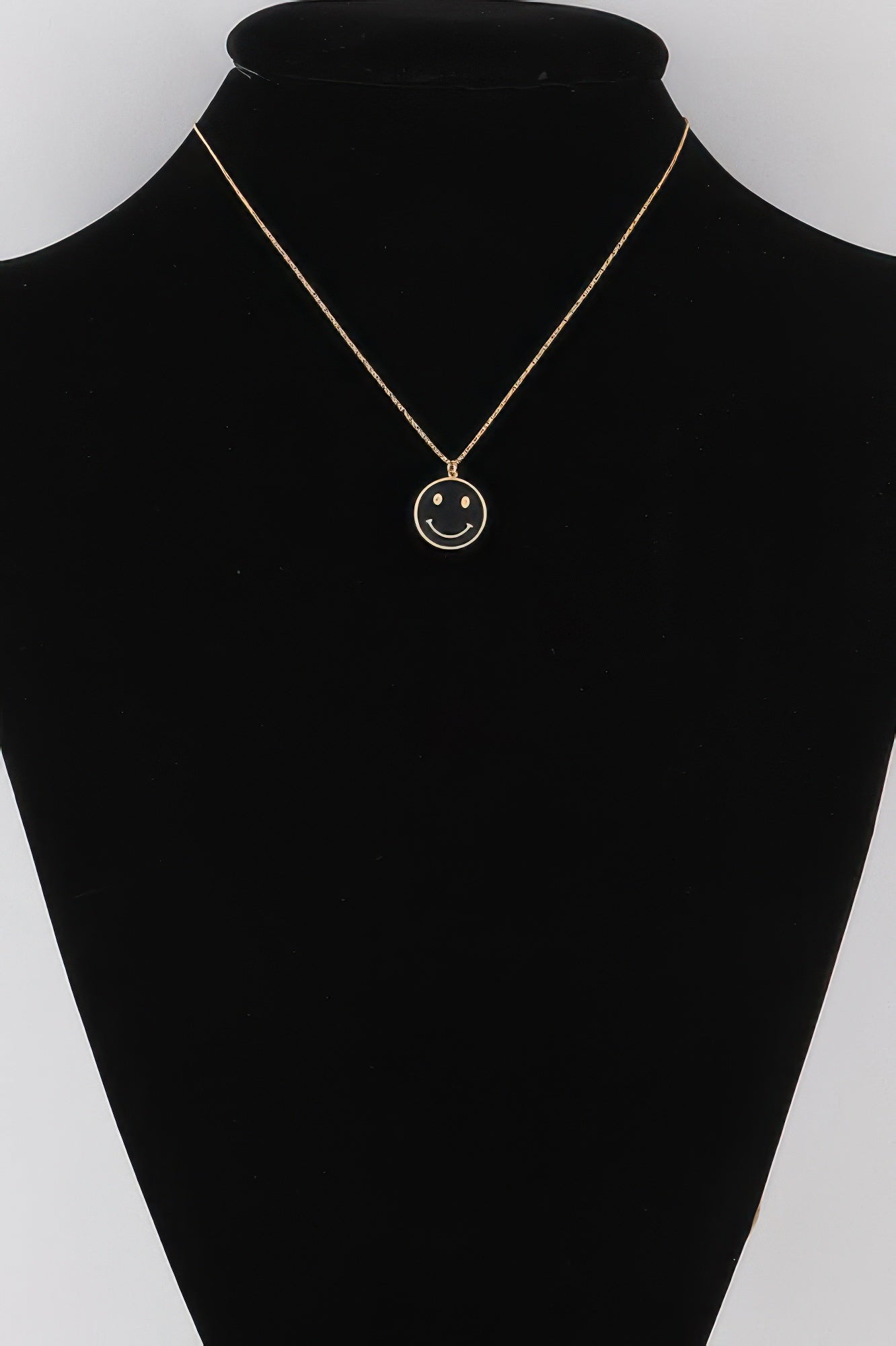 Smiley Face Pendant Necklace