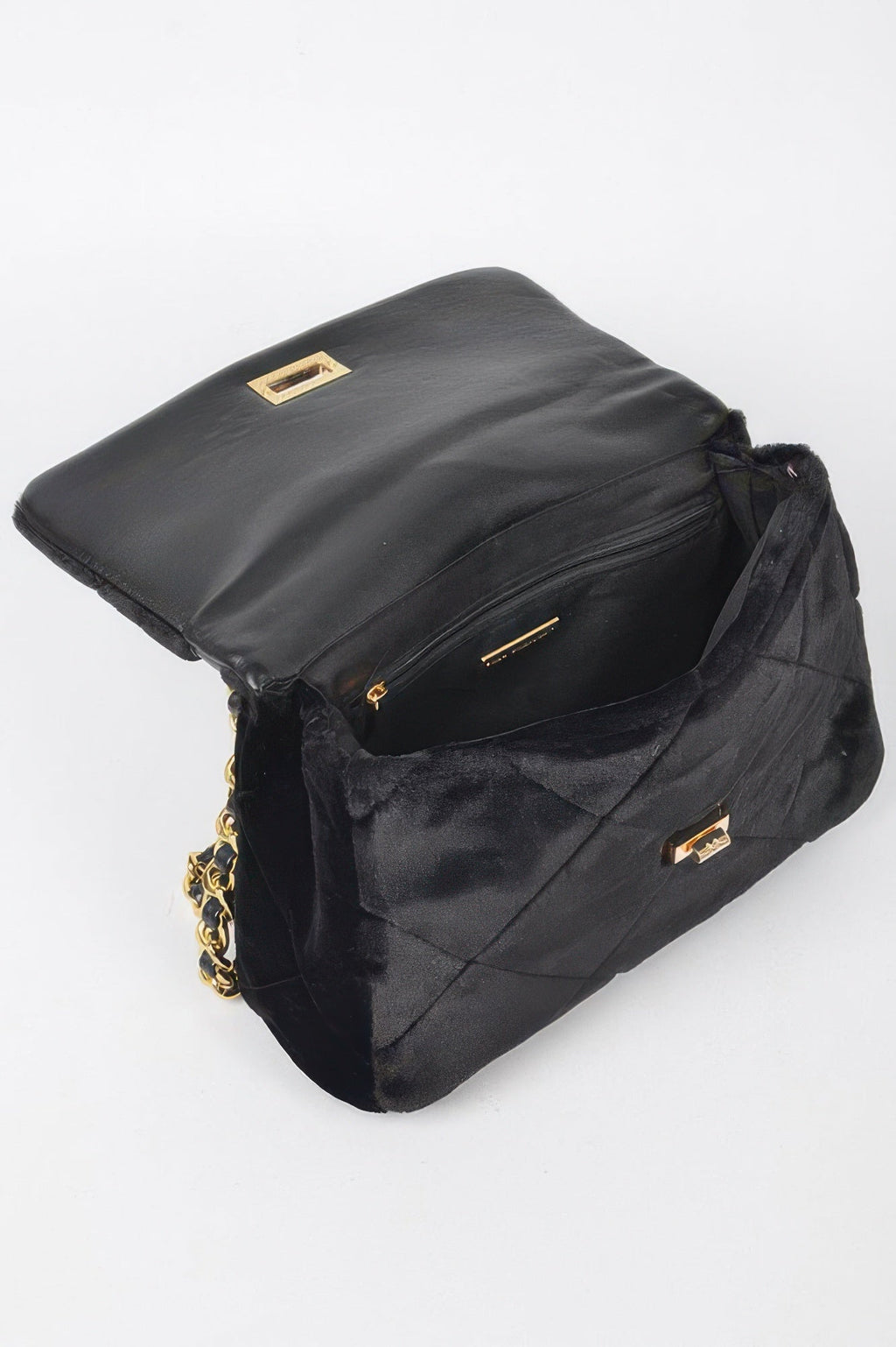 Quilted Fur Chain Flap Clutch