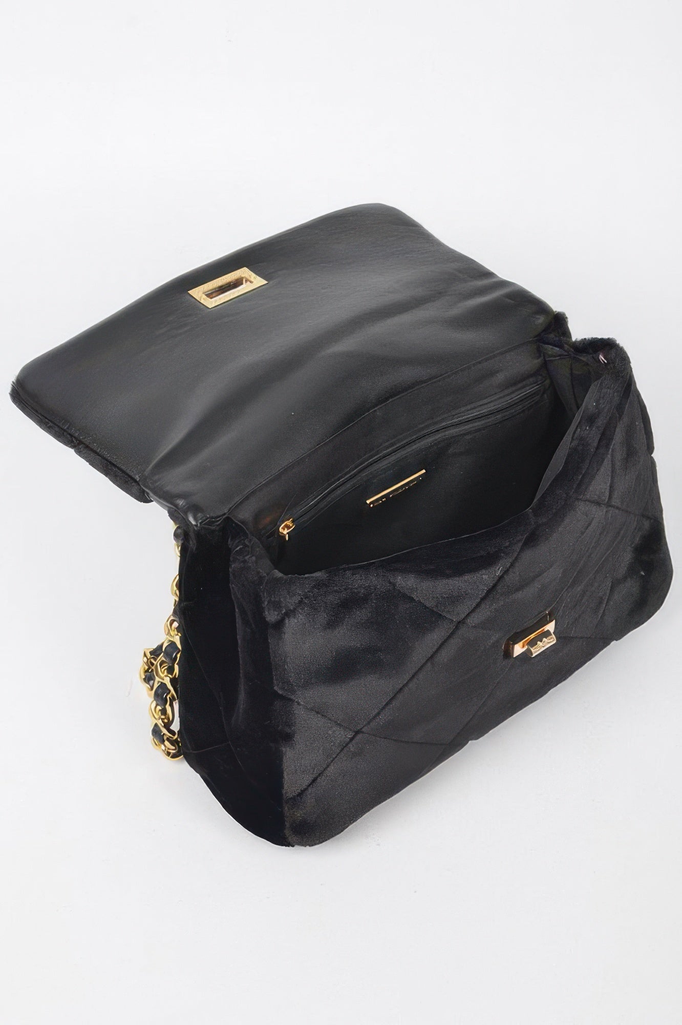 Quilted Fur Chain Flap Clutch