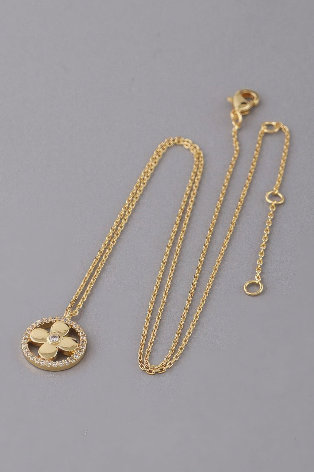 Jewel Lined Clover Pendant Necklace