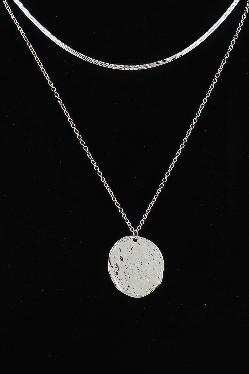 Double Hammered Pendant Chain Necklace