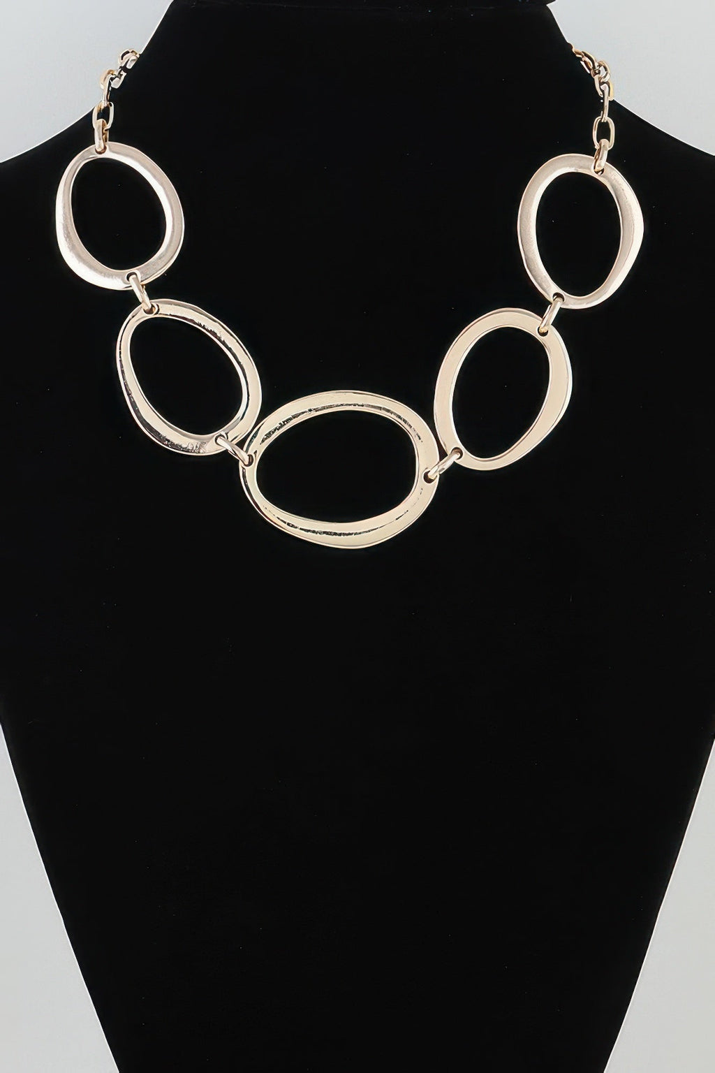 Polished Statement Chain Necklace
