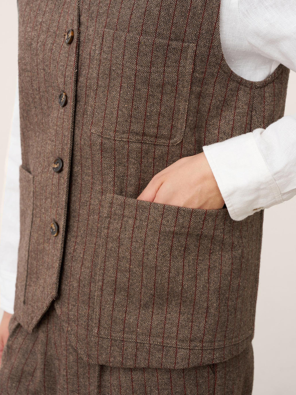 Wool Striped V-Neck Button-Detail Vest ELUNED