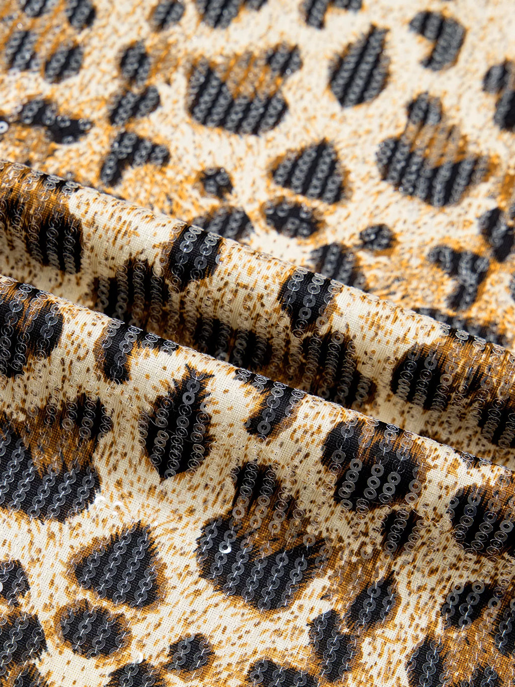 Sequin Leopard Pattern Short Sleeve Top