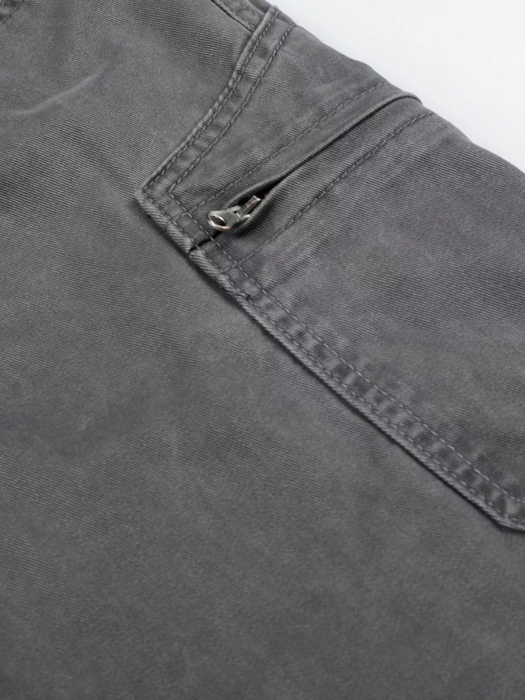Men's Loose Fit Cargo Capris