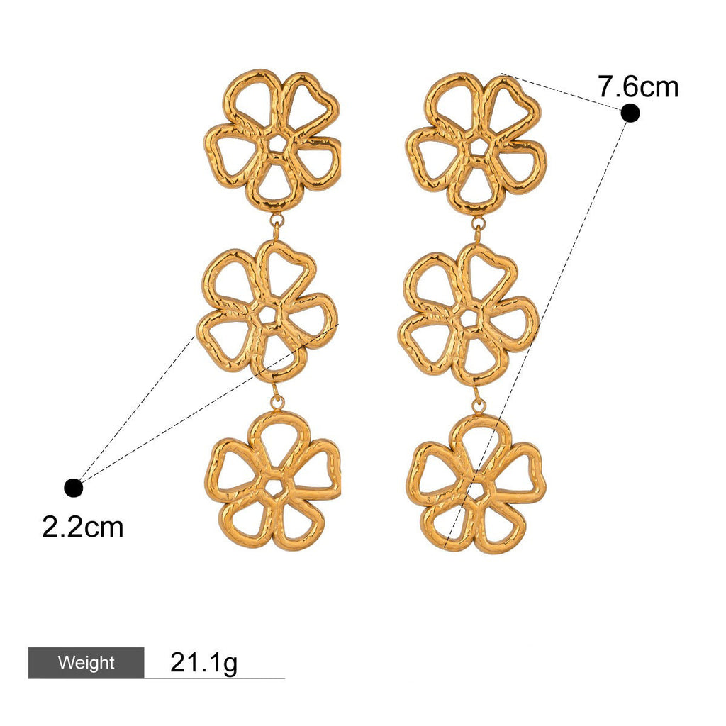 18K gold hollow flower design exquisite noble earring necklace set