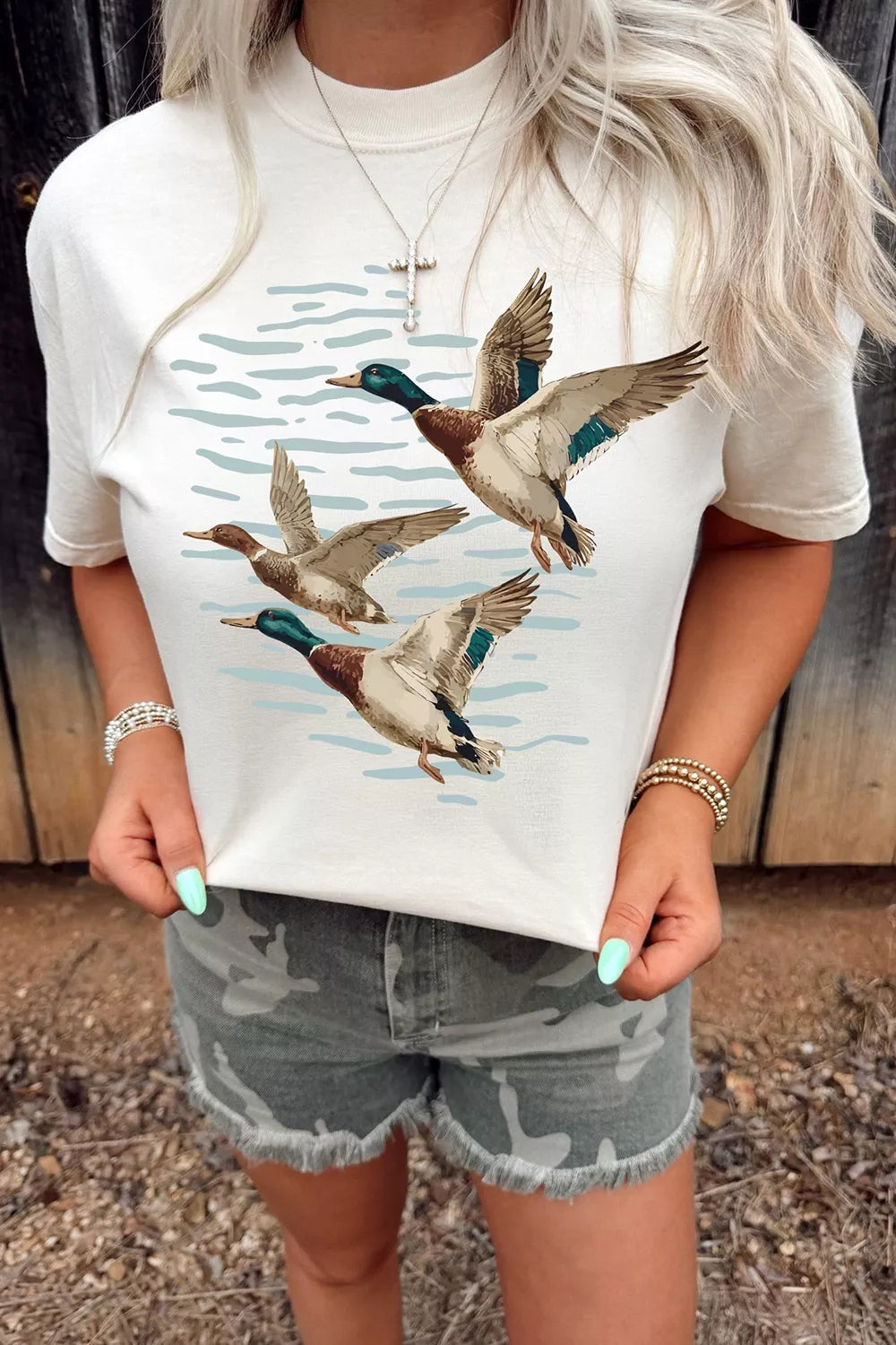Full Size Western Mallard Lake Graphic Casual T‑Shirt Plus Size
