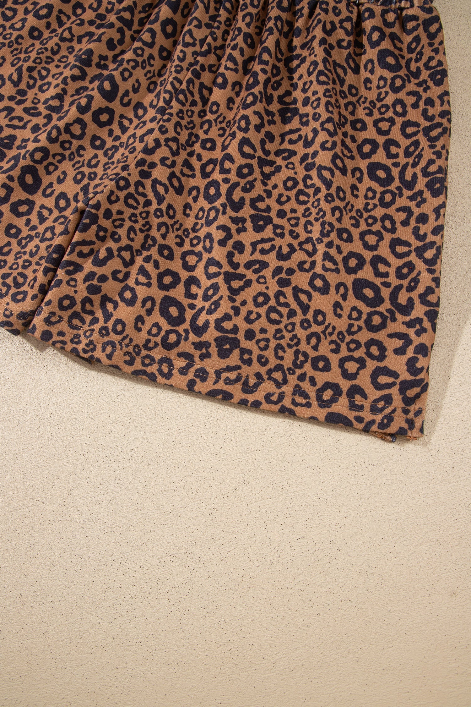 Brown Leopard Print Long Sleeve Henley Top Elastic Waist Shorts 2pcs Outfit