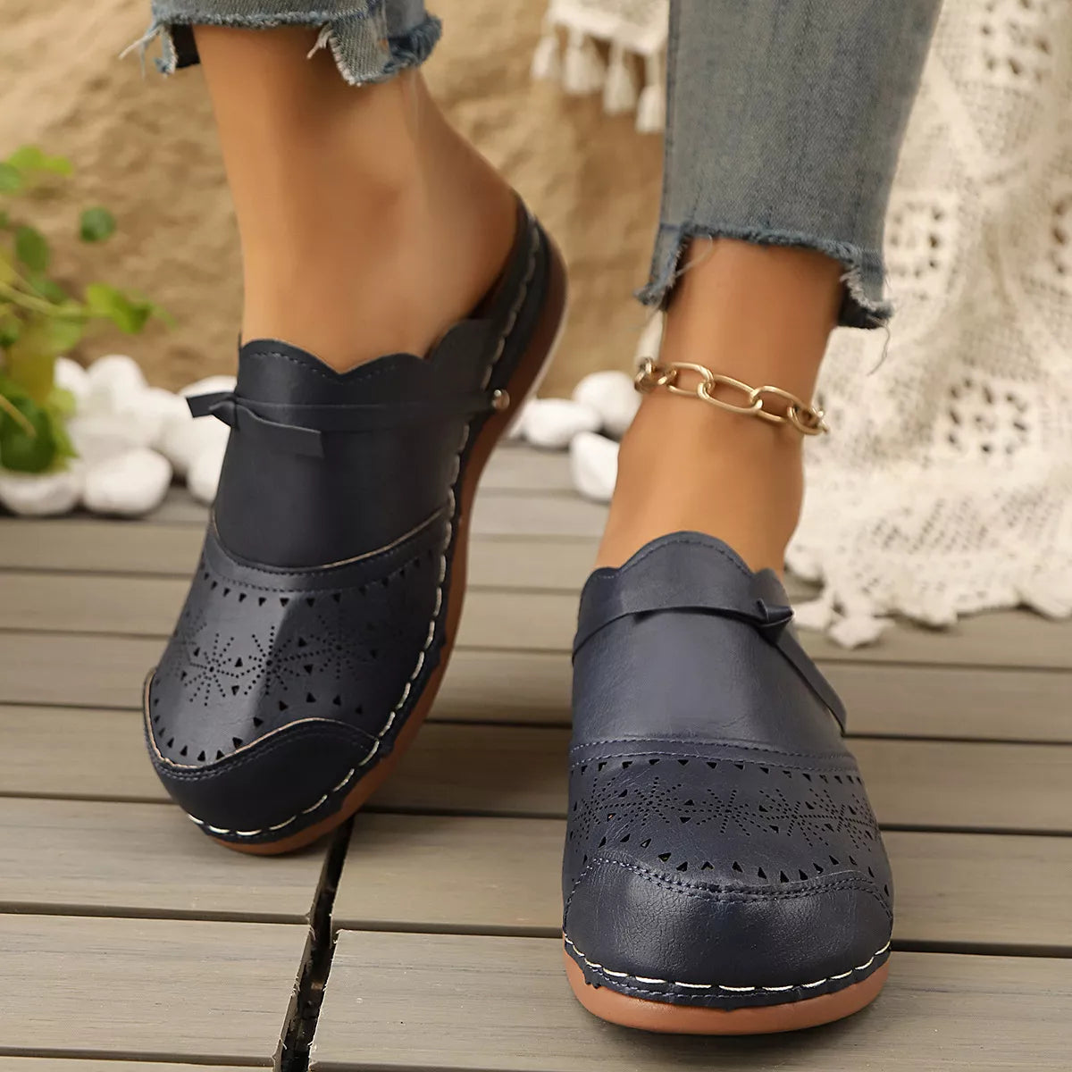 Round Toe Wedge Sandals