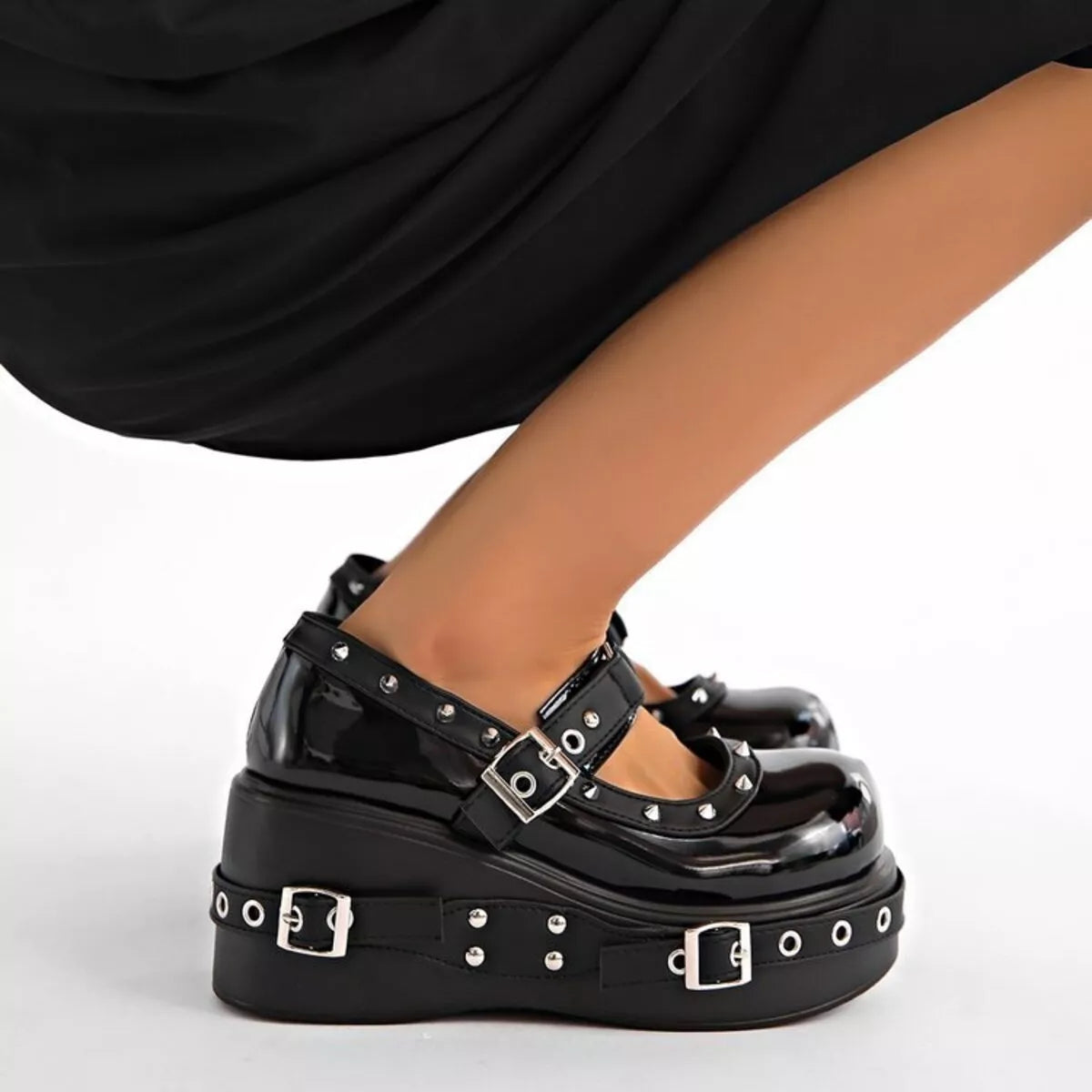 Round Toe Studded Loafers