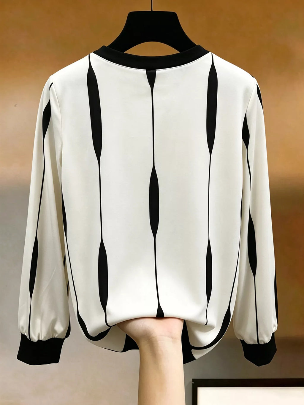 Contrast Vertical Stripe Long Sleeve Blouse