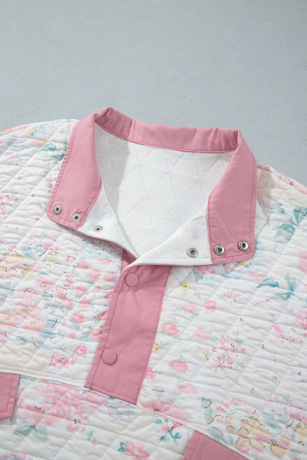 Pink Floral Quilted V-Neck Plus Size Fake Pocket Sweatshirt