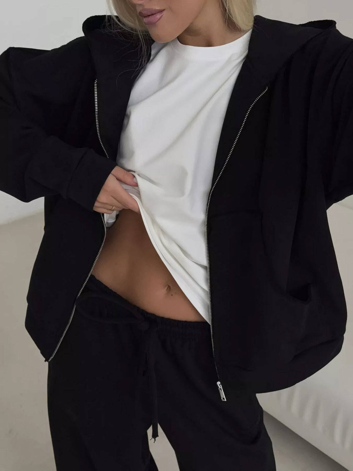 Casual Zip-Up Hoodie and Wide-Leg Sweatpants Set
