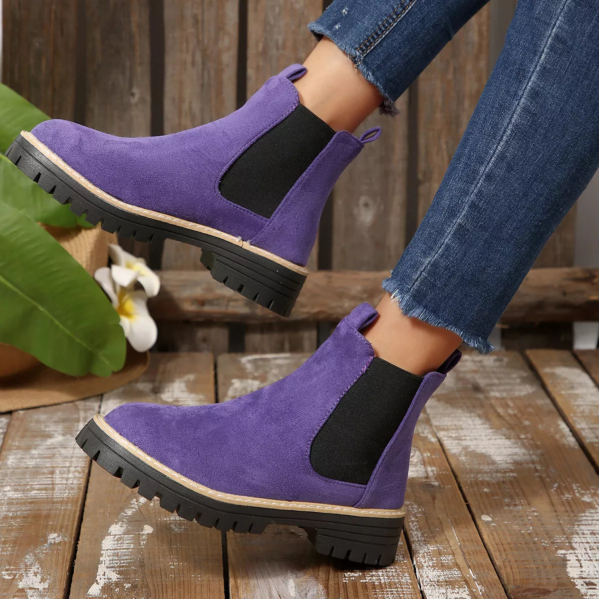 Round Toe Block Heels Boots