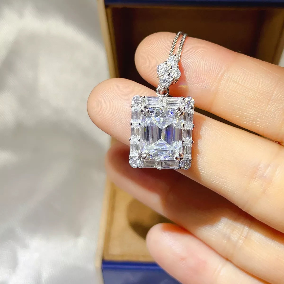 5 Carat 925 Sterling Silver Moissanite Pendant Necklace