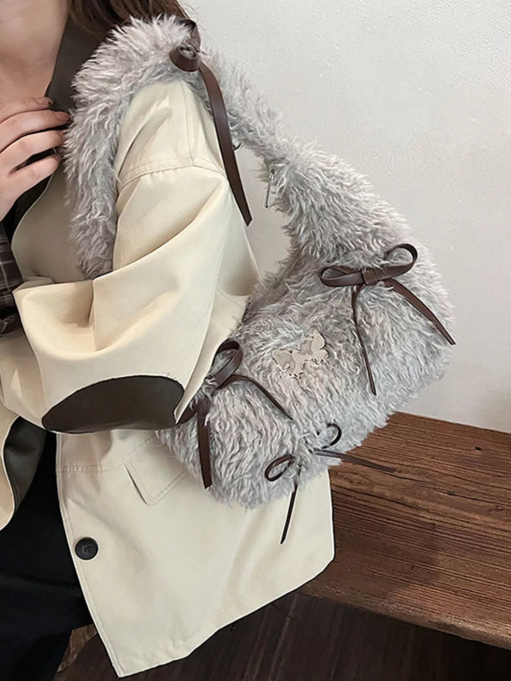 Fluffy Bow Shoulder Bag