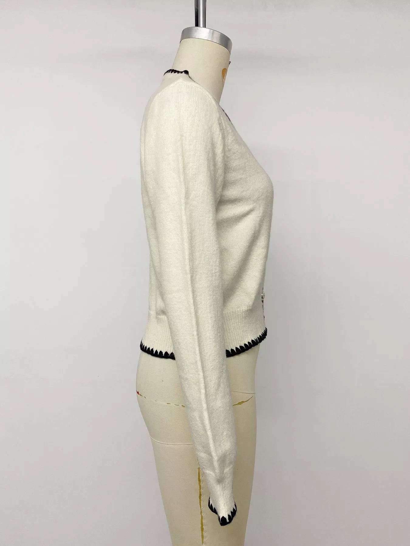 Contrast Trim V-Neck Button-Down Cardigan