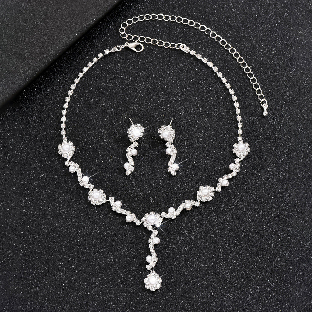2026 Cross-Border European And American Fashion Luxury High-End Sparkling Rhinestone Pearl Necklace Women's Versatile Two-Piece Set Of Necklaces