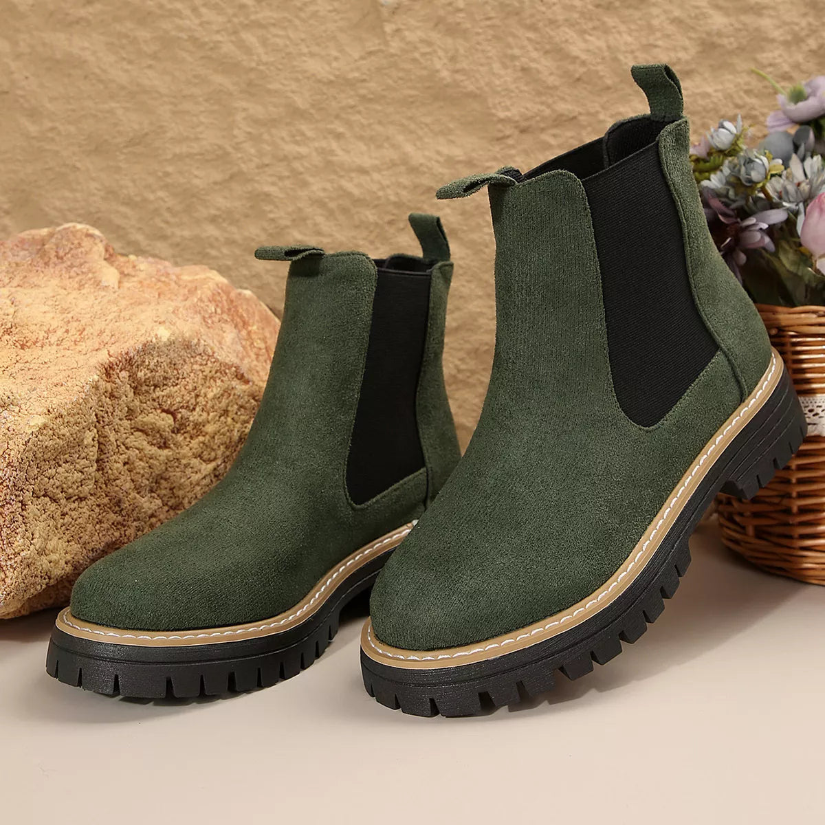 Round Toe Platform Boots