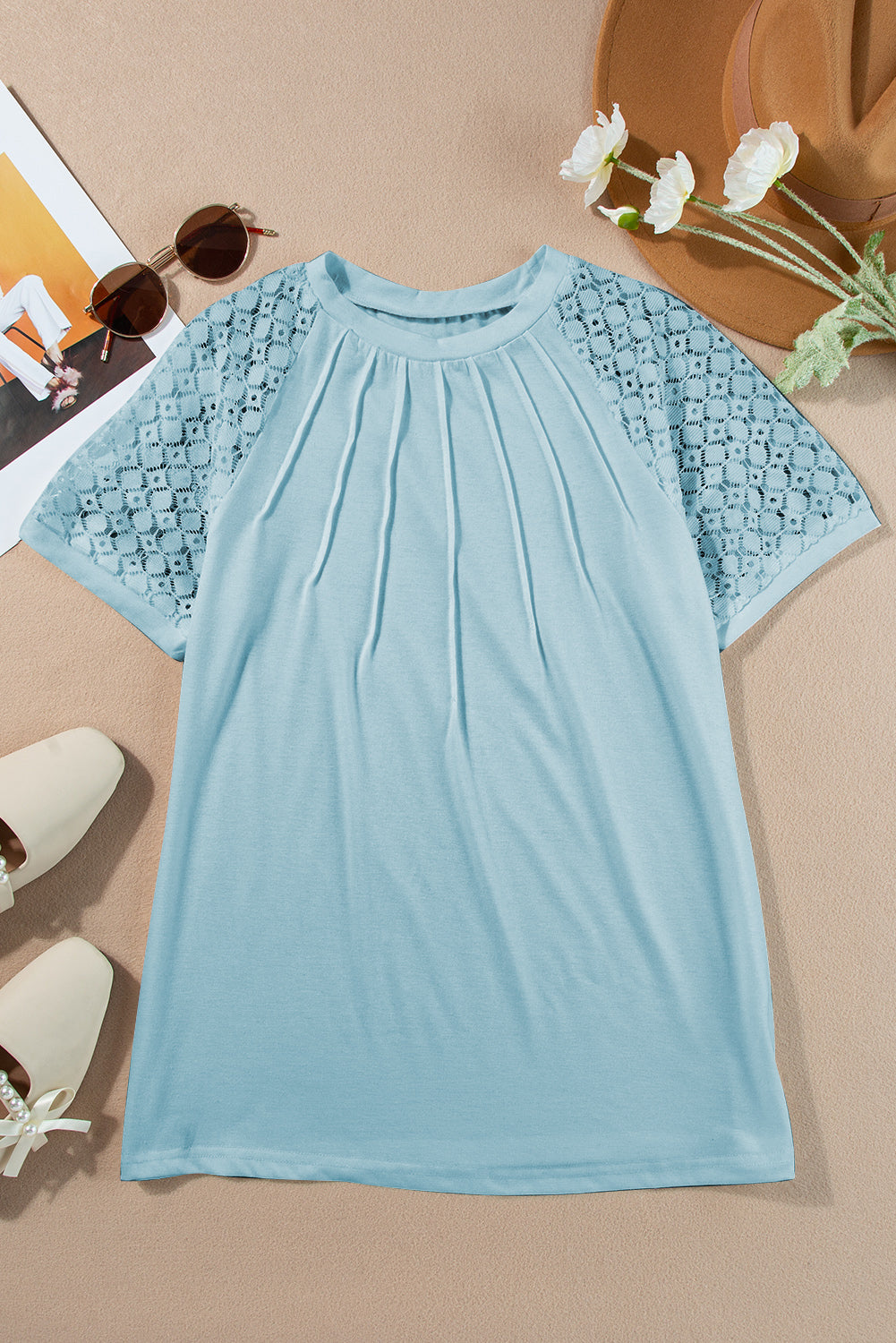 Lace Patchwork Raglan Sleeve Seam Detail Tee