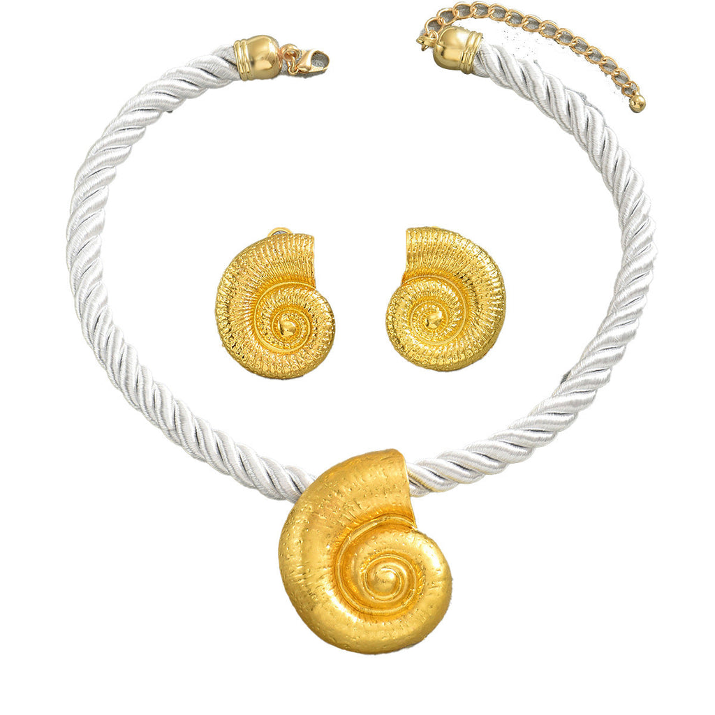 Conch Pendant Necklace Electroplated Alloy