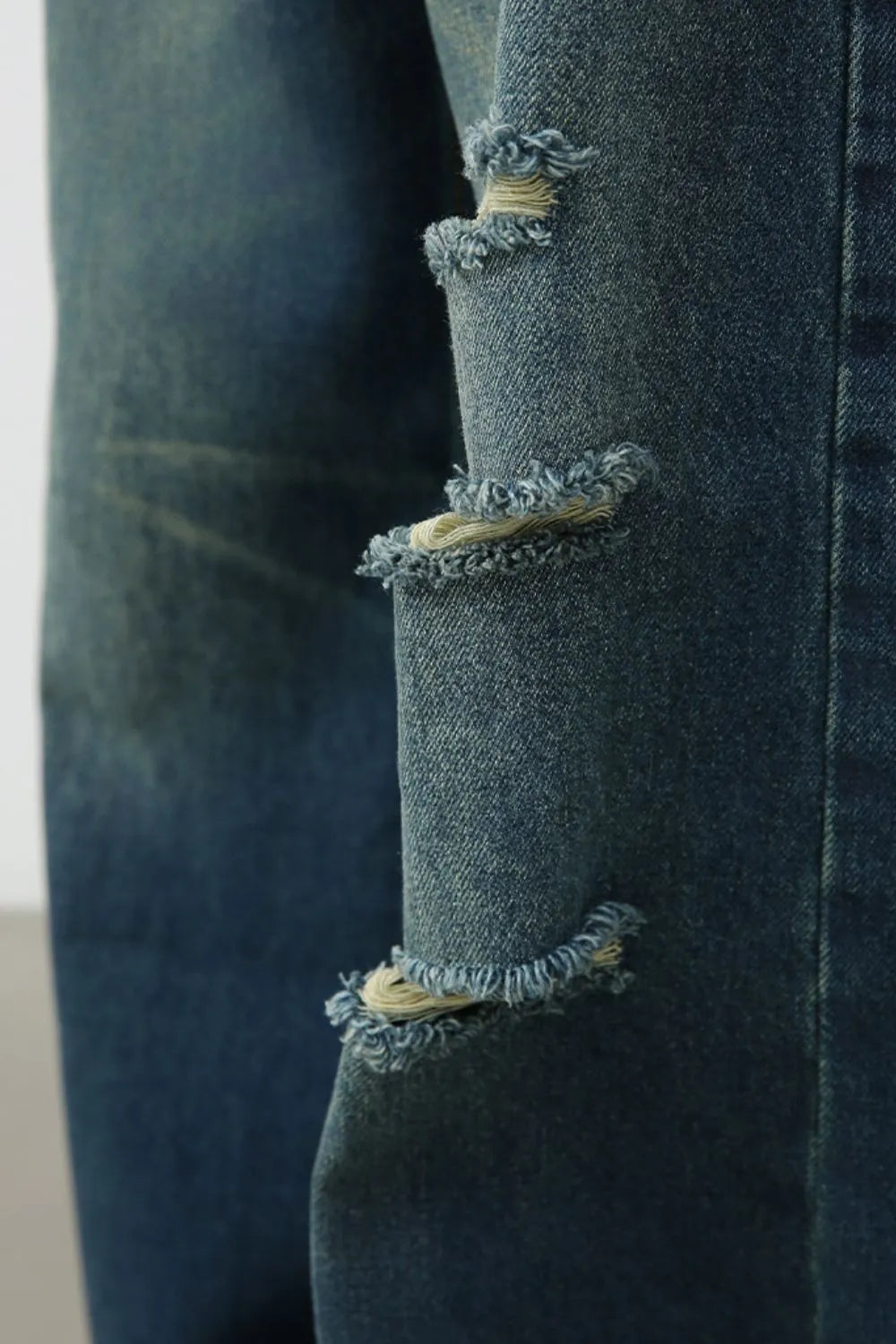 Men's Distressed Wide Leg Jeans