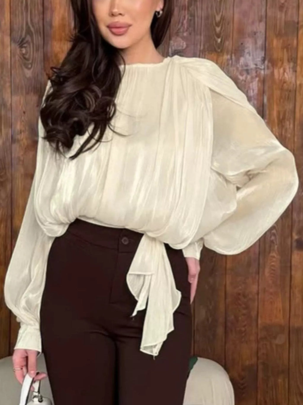 Tie-Front Detail Long Sleeve Blosue